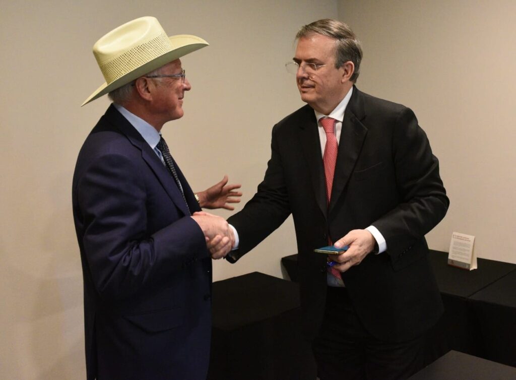 Ken Salazar destaca excelente relación de trabajo con Ebrard