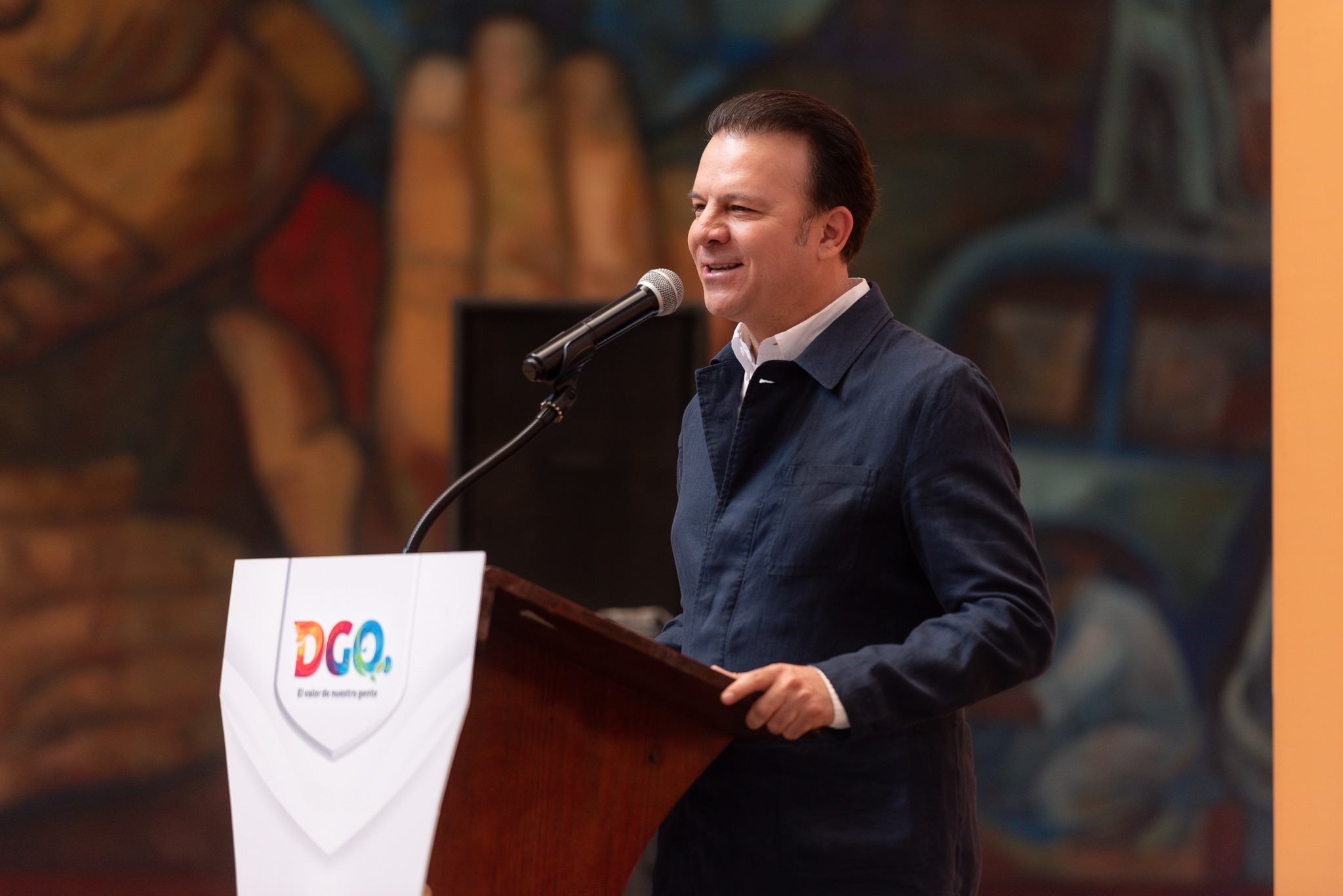 Esteban Rillamas Se están cumpliendo las metas, como los uniformes escolares, y sigue la ...
