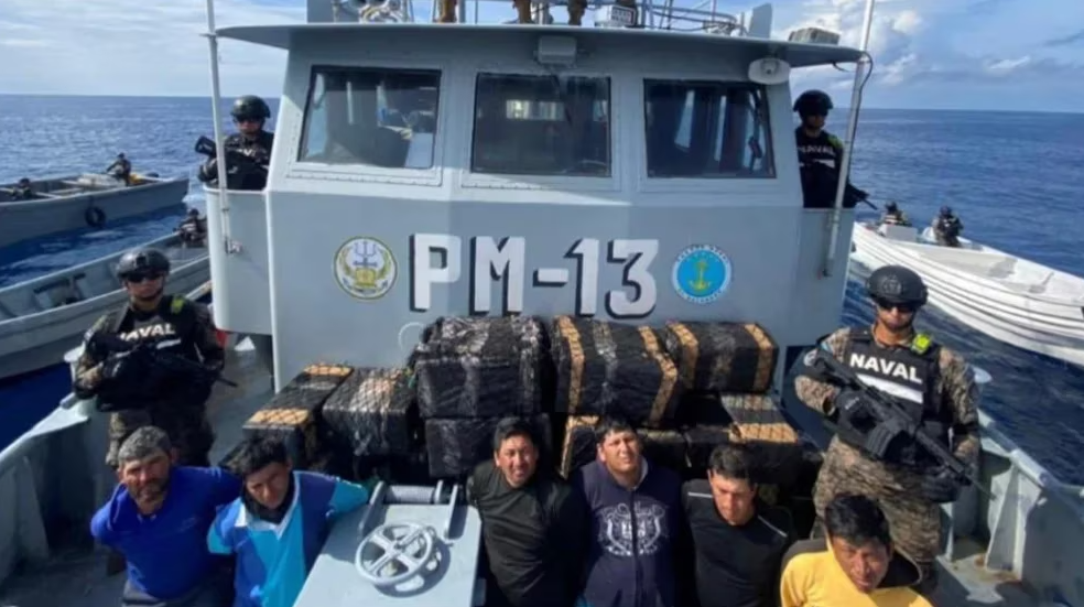 Tres mexicanos son detenidos en El Salvador por transportar un cargamento de cocaína