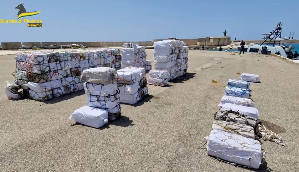 Policía italiana incauta 5 toneladas de cocaína en Sicilia