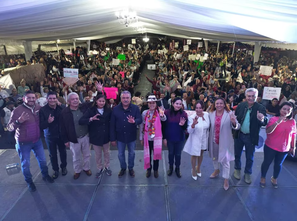 Claudia Sheinbaum es nombrada ‘Nana’ por comunidad purépecha de Michoacán