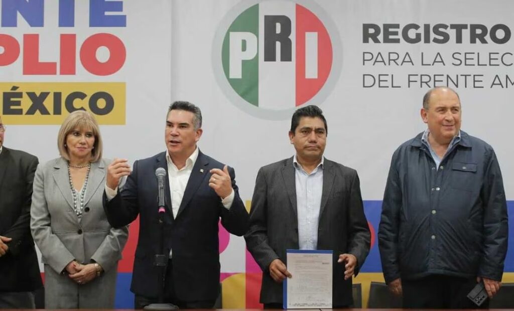 Jorge Luis Preciado se registra como aspirante a candidatura del Frente Amplio
