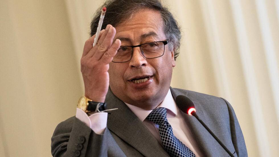 Petro acusa a la fiscalía de Colombia de permitir la salida del país de acusados del Caso Odebrecht
