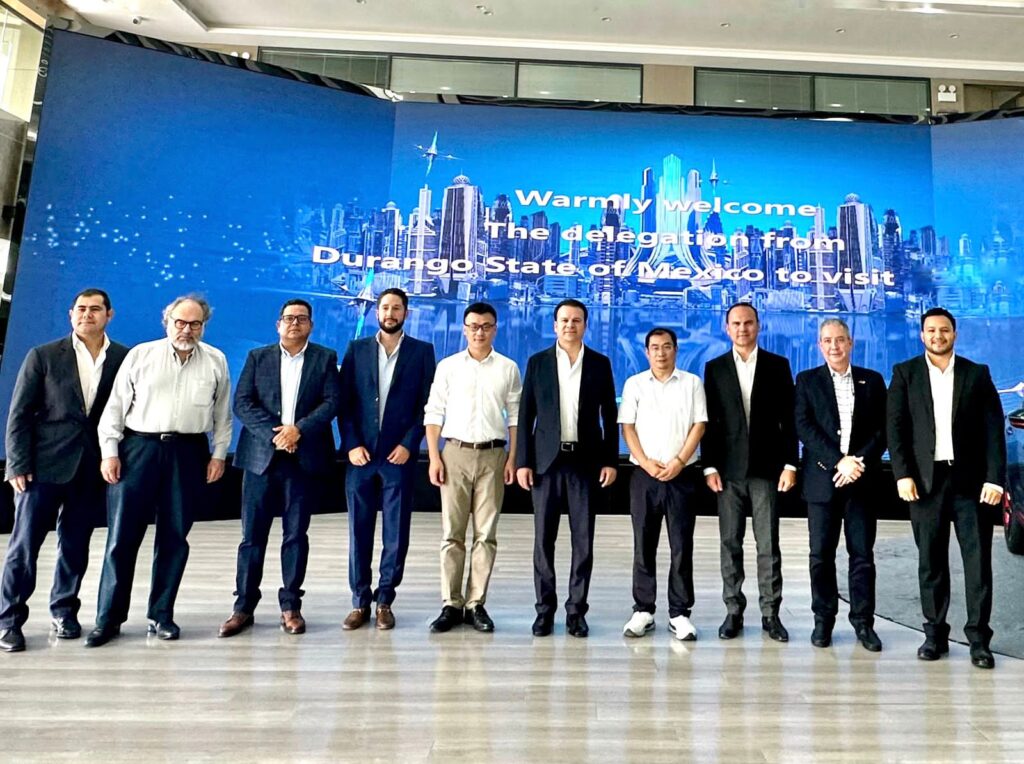 Delegación de Durango mantiene reunión en China para atracción de inversión con CEO de empresa mundial