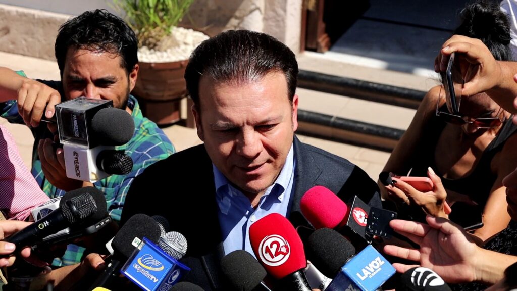 Gobernador realizará su Primer Informe escuchando opiniones de la gente