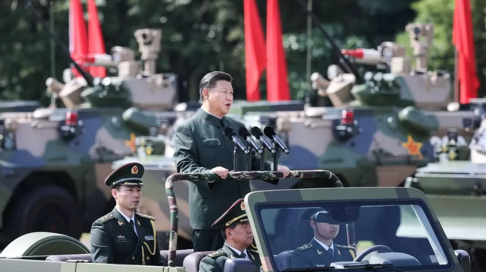 Xi Jinping reemplaza a dos importantes líderes de su fuerza nuclear