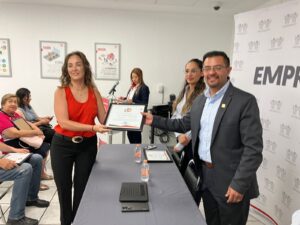 Reconoce Infonavit a 18 empresas por facilitar acceso a vivienda 