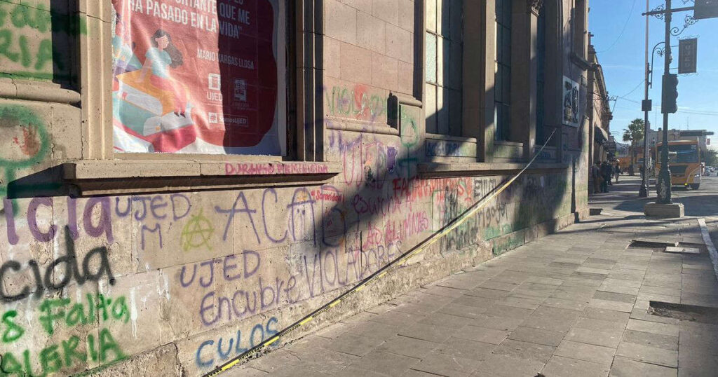 No podemos estar meses con el Centro Histórico grafiteado, responde gobernador al INAH