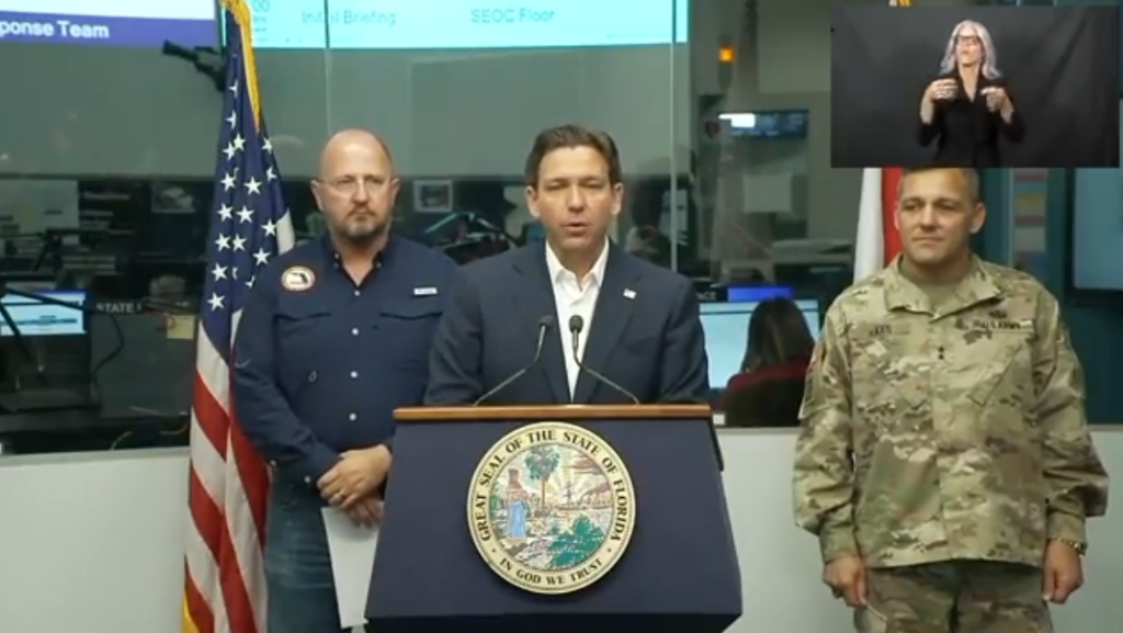 Ron DeSantis interrumpe campaña y vuelve a Florida por alerta de tormenta