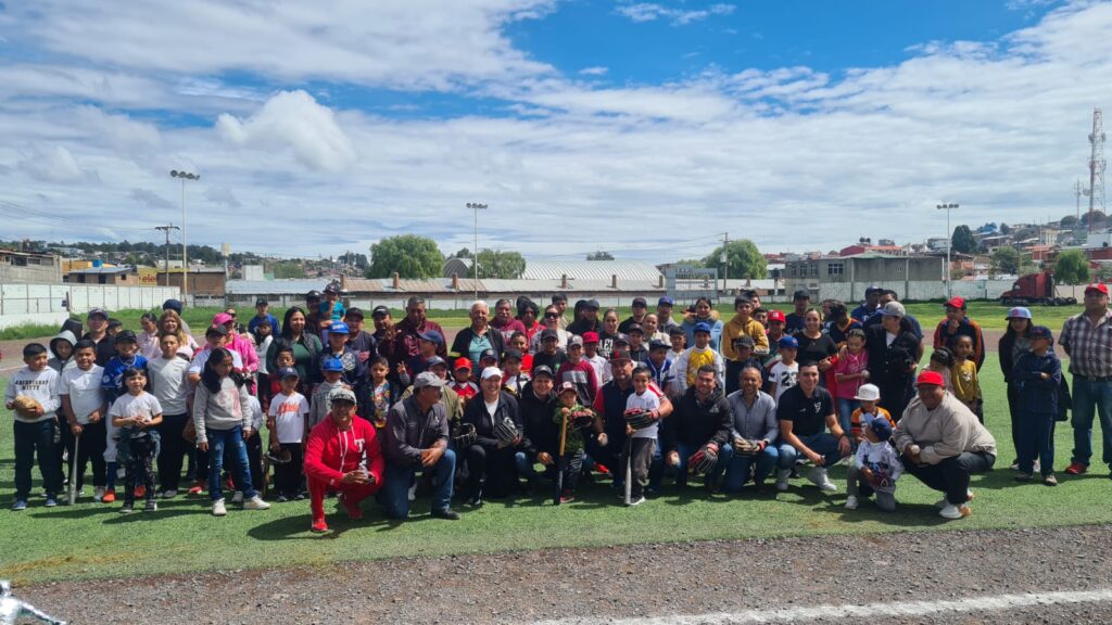  Buscan certificar academia de béisbol y basquetbol