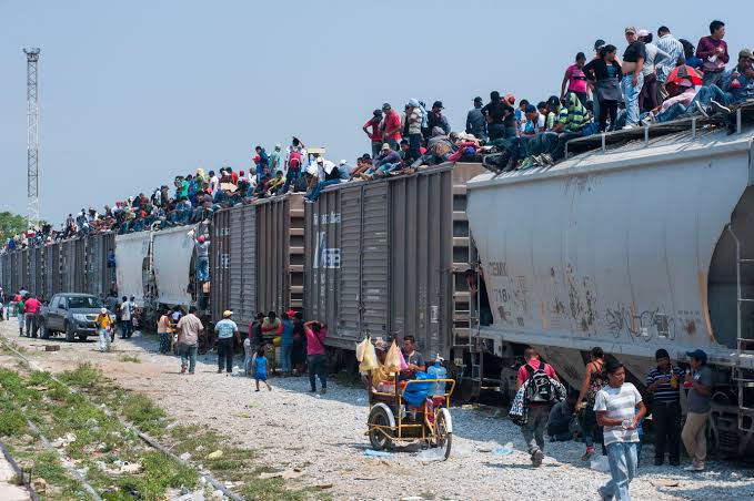 Más de mil migrantes protegidos en puesto de rescate humanitario: General Velasco