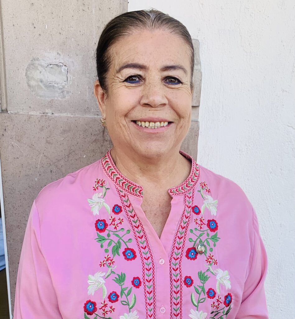 Niños huérfanos por meningitis no están desamparados, son apoyados por el Gobierno del estado: Senadora