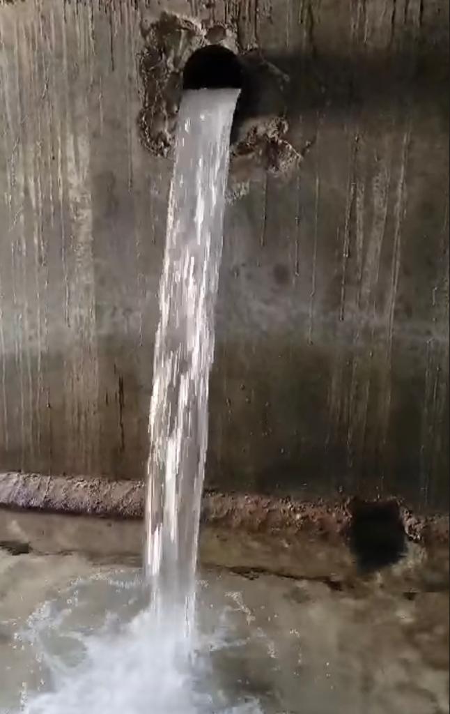 Rodeo se está quedando sin agua, el pozo se está secando por falta de lluvias