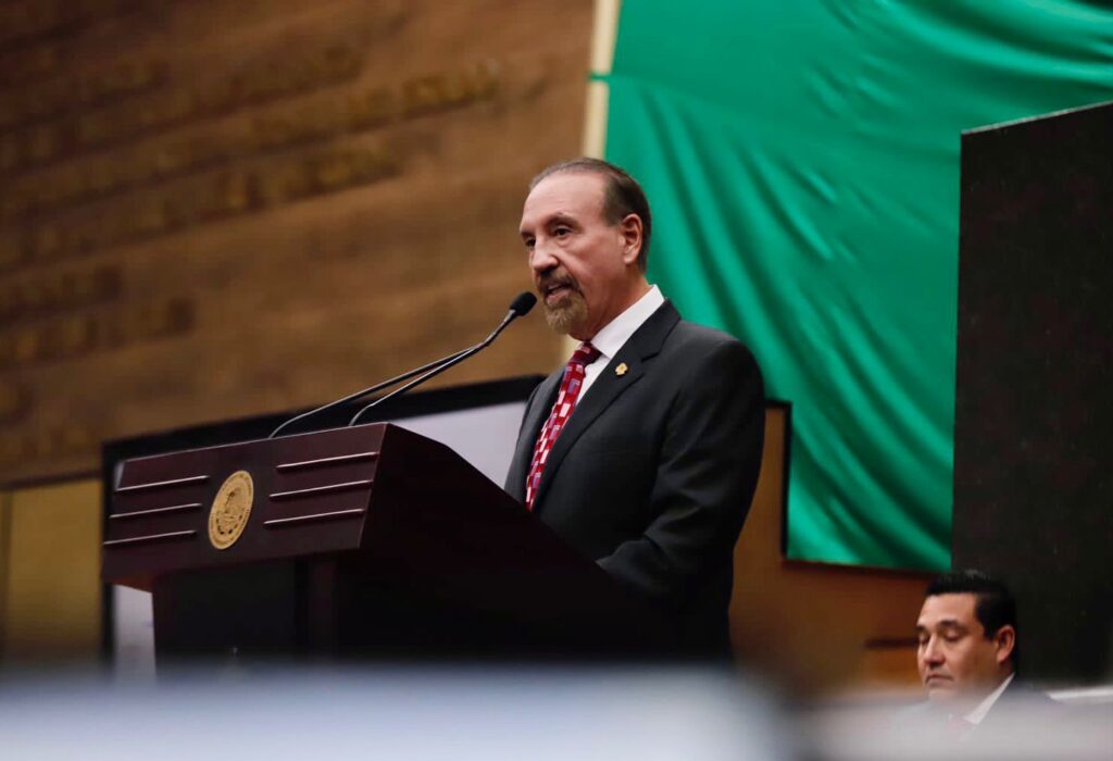 Comparece secretario General del gobierno de Durango ante diputados locales