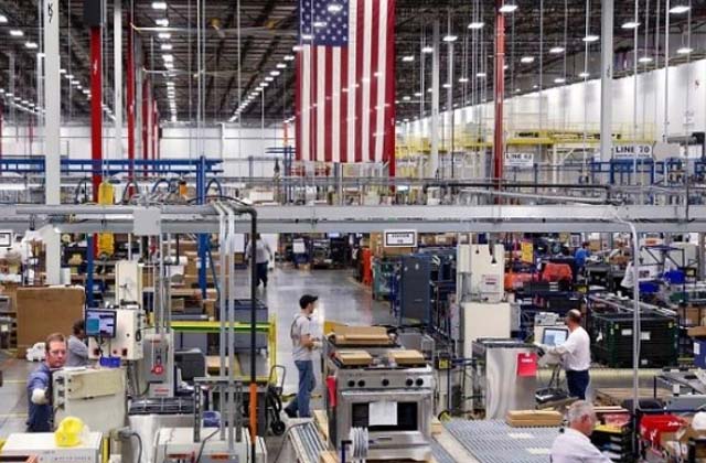 Producción industrial de EU sube 0.4% en agosto; suma dos meses al alza