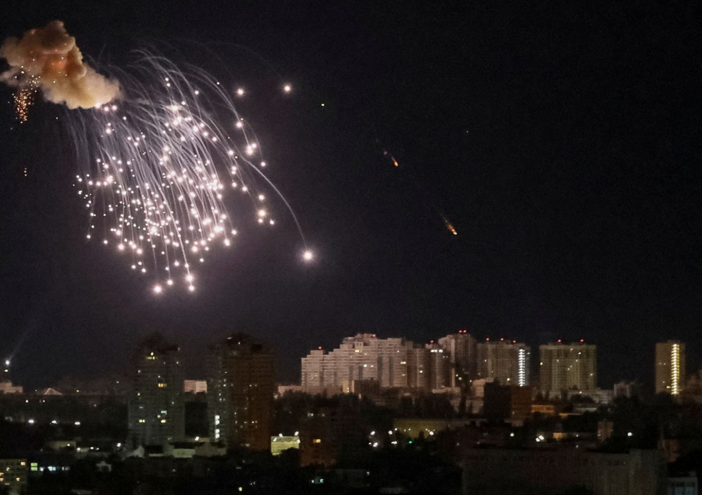 Rusia realiza masivo ataque de drones sobre la capital de Ucrania