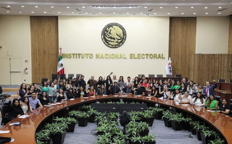 INE registra 13 candidaturas independientes para la presidencia en 2024