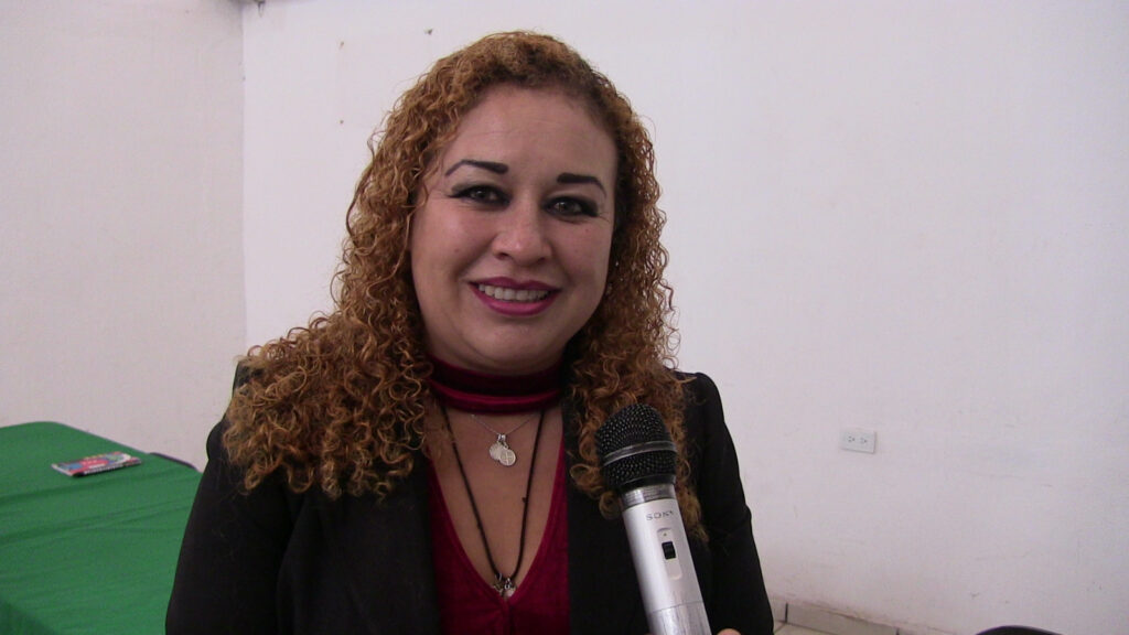 Listo operativo de útiles y uniformes escolares