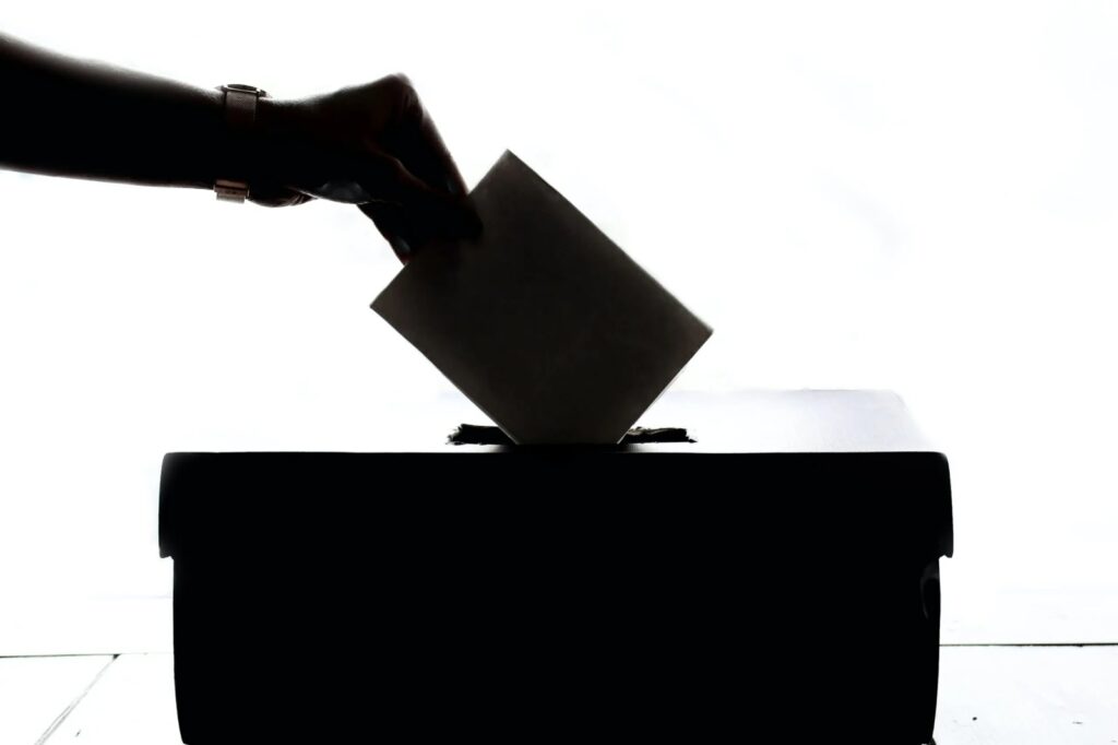 Impulsan iniciativa en el Senado para segunda vuelta electoral