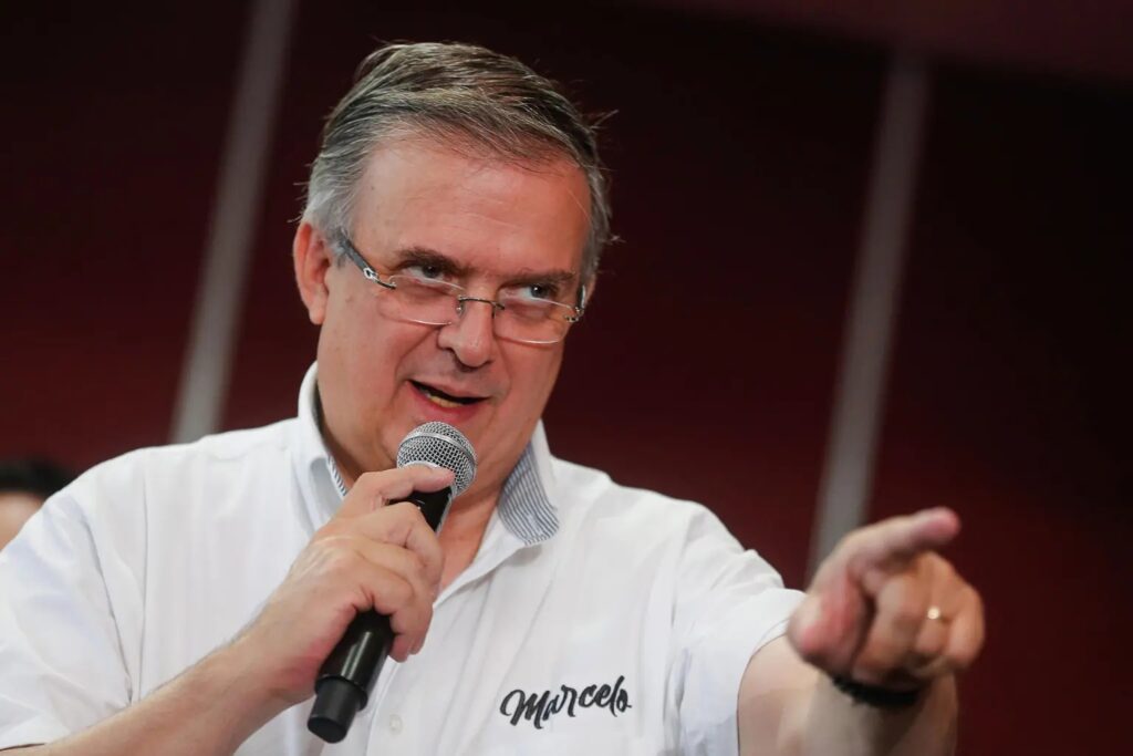 Ebrard confirma que Morena admitió la impugnación que presentó