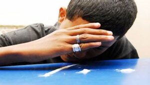 Consumir drogas te hace perder hasta a la familia; jóvenes deben hacer deporte 