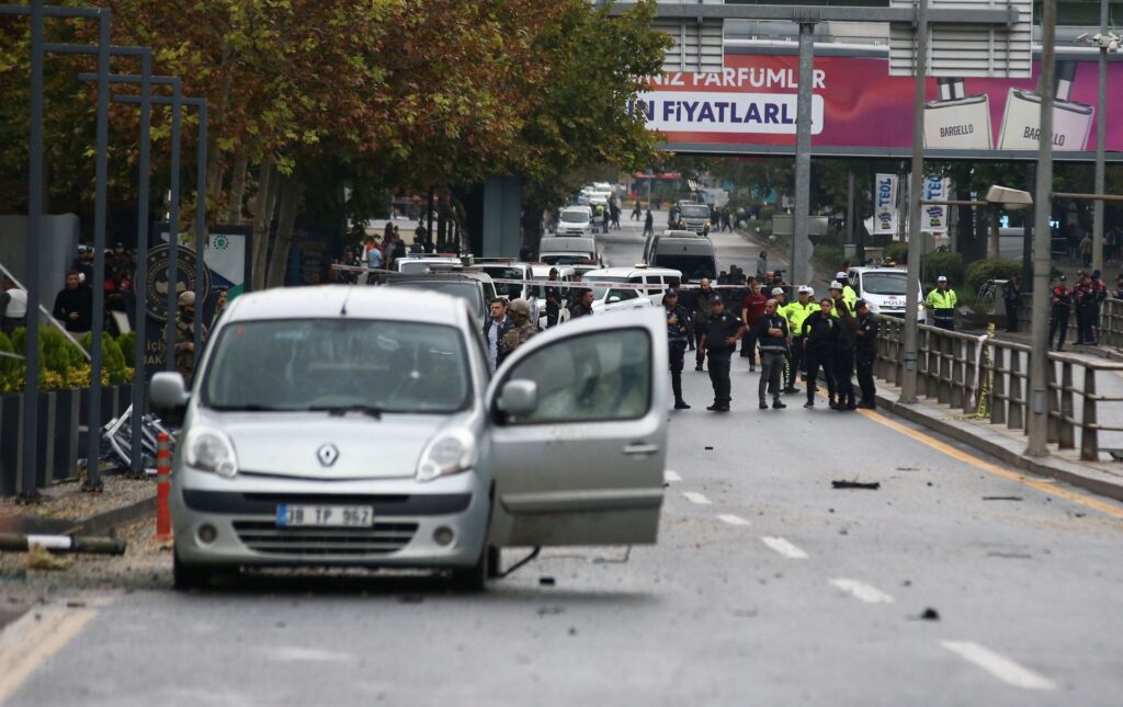 Atentado en Turquía contra el Ministerio del Interior deja al menos dos muertos