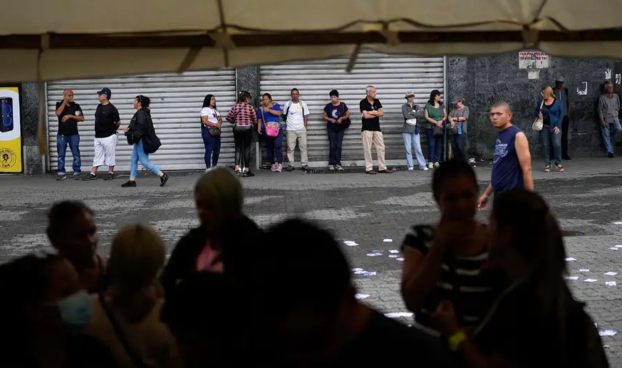 Comienzan elecciones primarias de la oposición en Venezuela