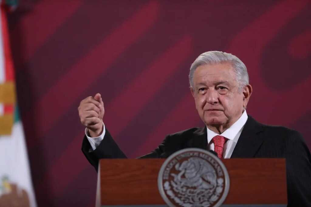 AMLO pide prudencia a aspirantes a gubernaturas de Morena