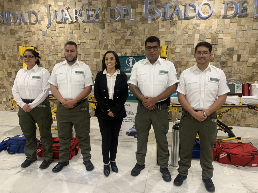 Hay que reconocer el trabajo de un paramédico, su compromiso es salvar vidas: Salime Juárez
