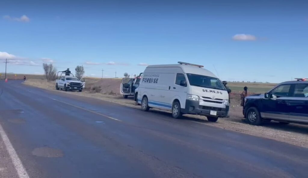 Localizan a un ejecutado en la carretera a Carichí; estaba encobijado y amarrado