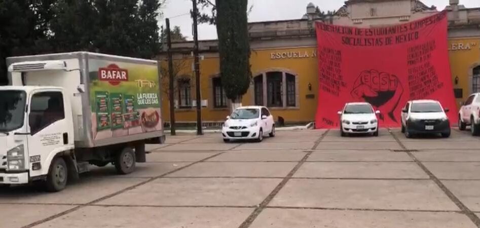 Lamenta Gobierno acciones de normalistas, hay denuncias por secuestro de vehículos en la fiscalía: Héctor Vela