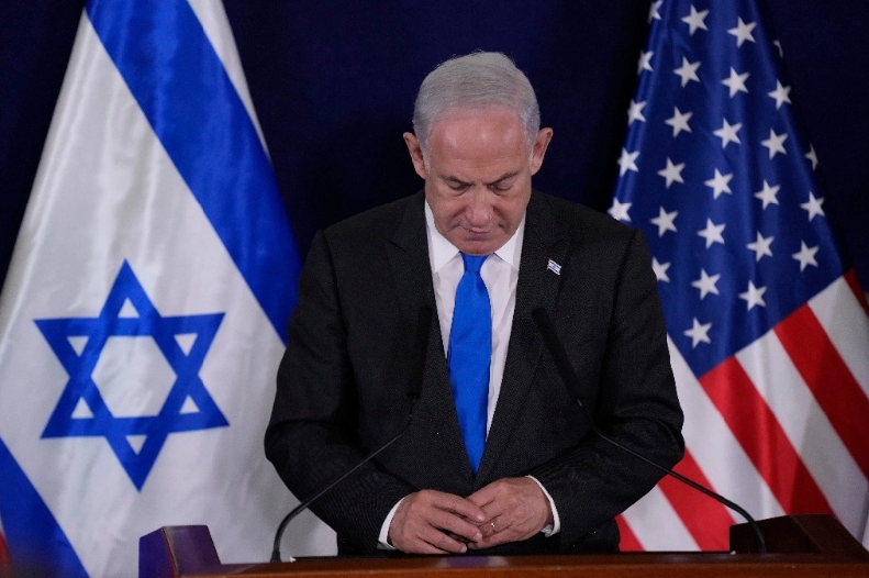 Netanyahu evalúa posible acuerdo con Hamás para liberar rehenes