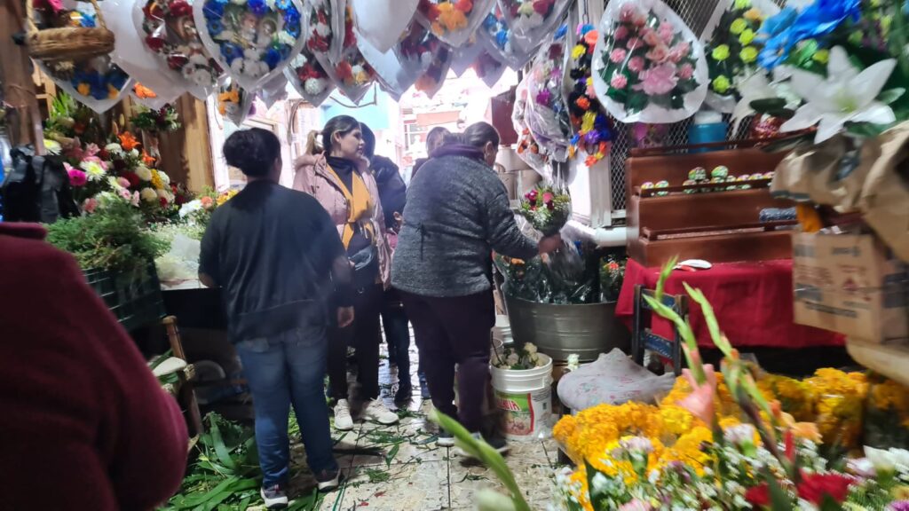 Se reactiva la economía por día de muertos