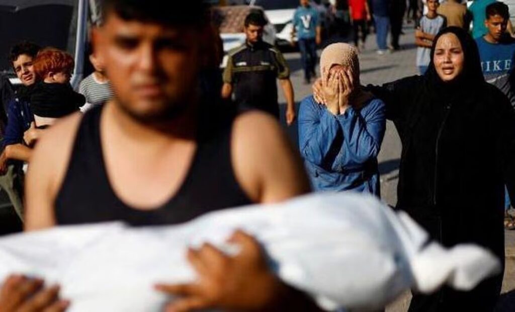 Hamás reporta 27 muertos por bombardeo de Israel cerca de escuela de la ONU