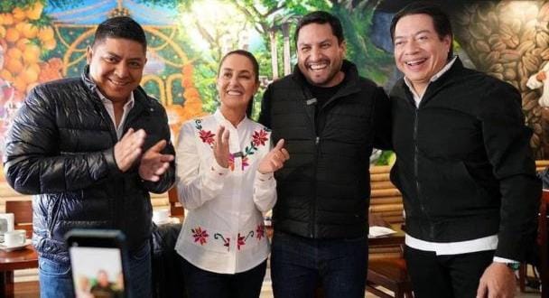 Julión Álvarez acompaña a Sheinbaum en visita a San Luis Potosí