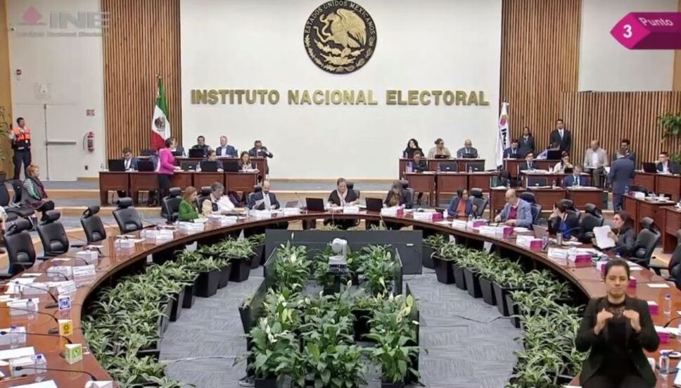 INE aprueba lineamientos para que reclusos puedan votar en elecciones