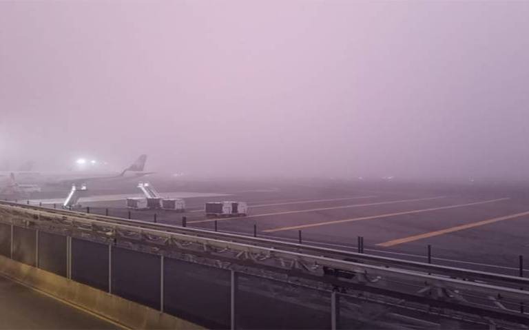 Viva Aerobús retrasa vuelos por banco de niebla en el AIFA y AICM