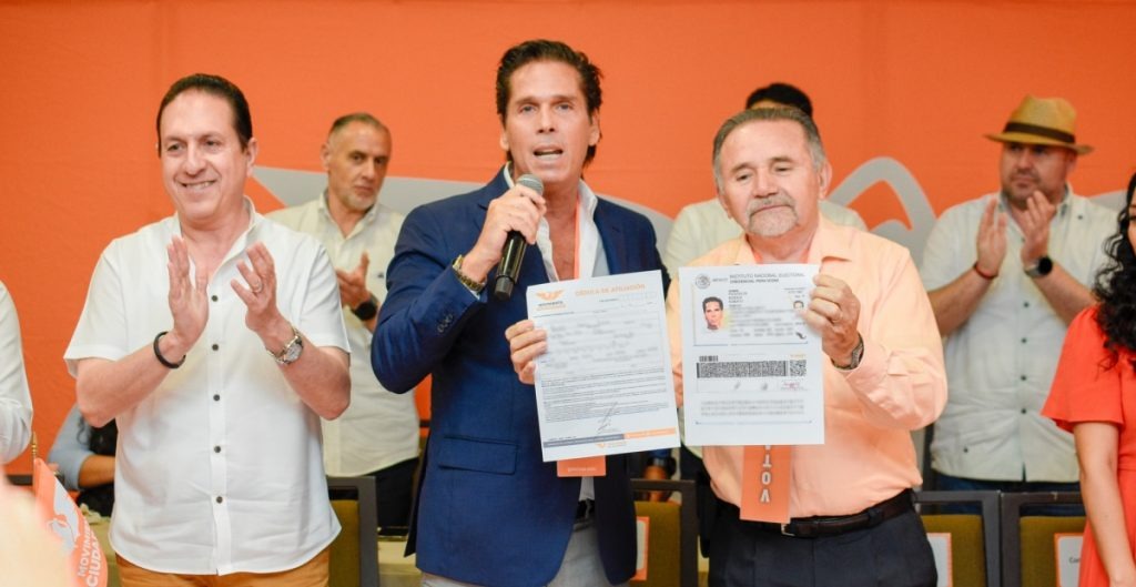 Roberto Palazuelos se afilia a MC para buscar un escaño en el Senado en 2024