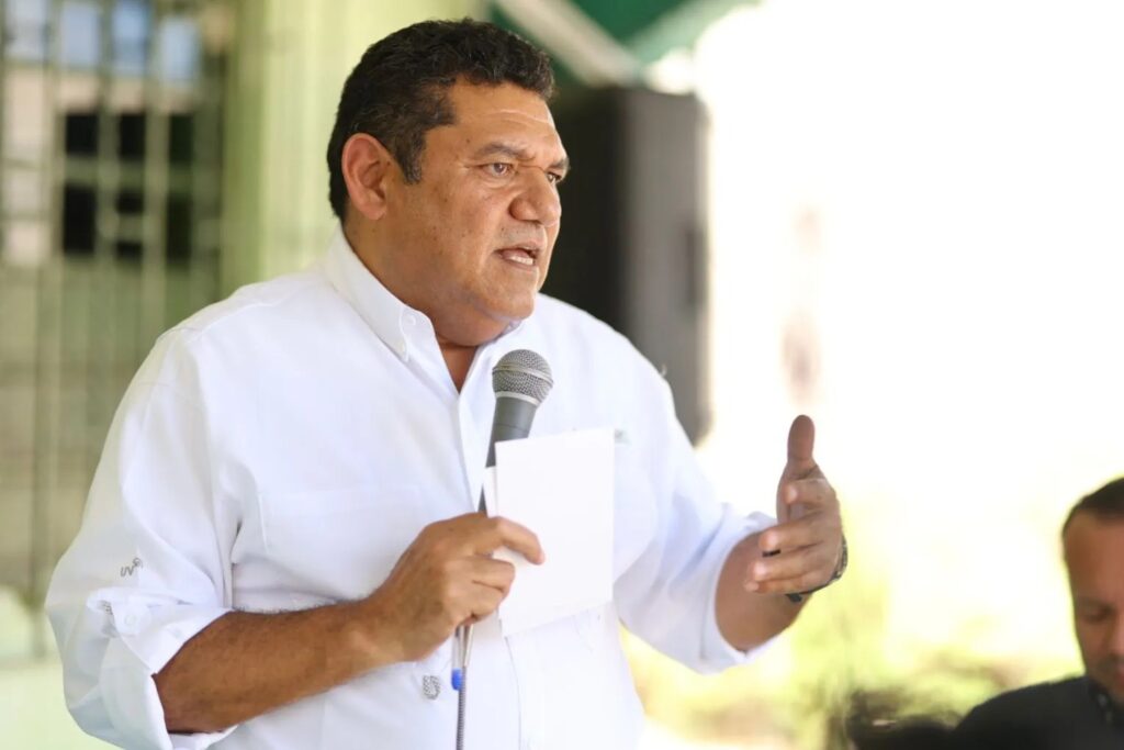 Javier May lidera encuesta de Morena en Tabasco
