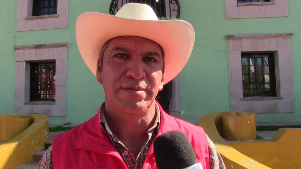 Invitan a la charreada en el marco de la kermés de la familia