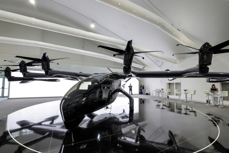 Empresa revela que taxis voladores llegarán al mercado en 2025