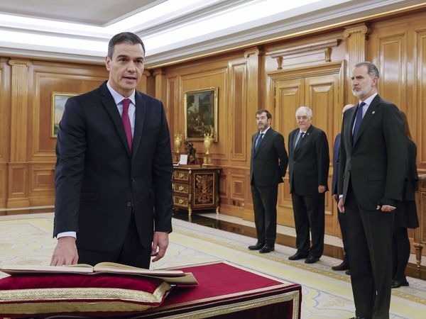 ¡Llegó el día! Pedro Sánchez promete su cargo ante el rey Felipe VI
