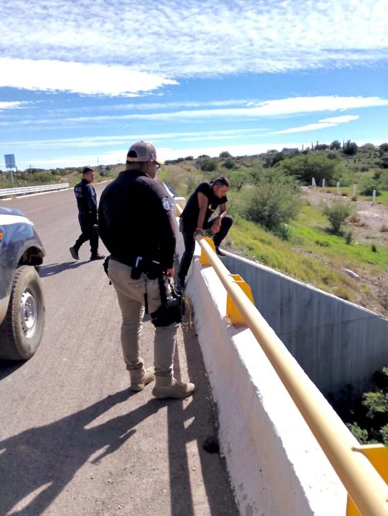Cuando estaba listo para lanzarse del puente…