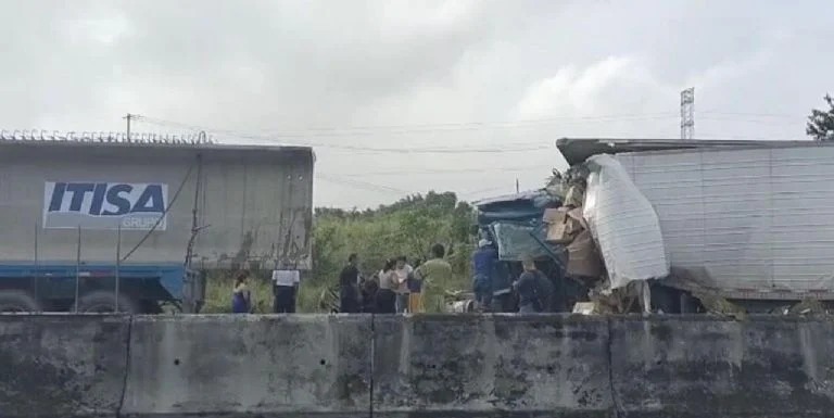 Accidente en autopista de Veracruz deja 3 muertos