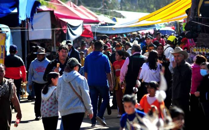 Permisos para venta en romería del 12 de diciembre están listos, cuidaremos que no renten: Magdalena González