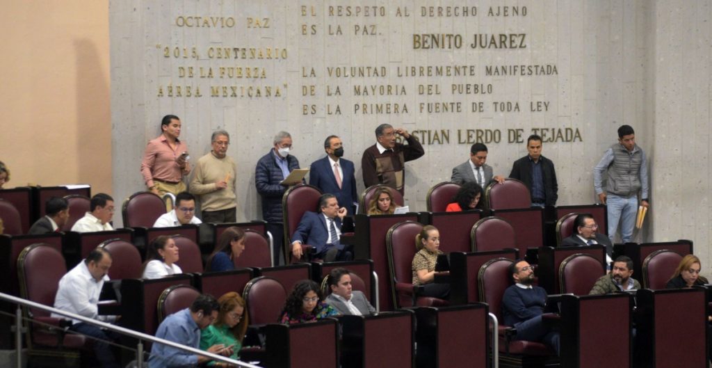 Se forma grupo legislativo mixto PRI-Independiente en Veracruz tras renuncia de coordinadora