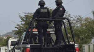 Presentan denuncia contra policías de Veracruz; le dispararon a joven por no detenerse