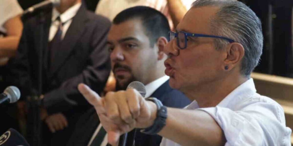 Ecuador exige a México no dar asilo al expresidente Jorge Glas: ‘sería ilegal’