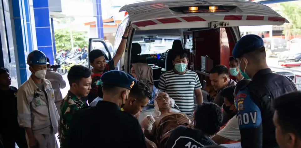 Explosión en planta de níquel deja 12 muertos en Indonesia