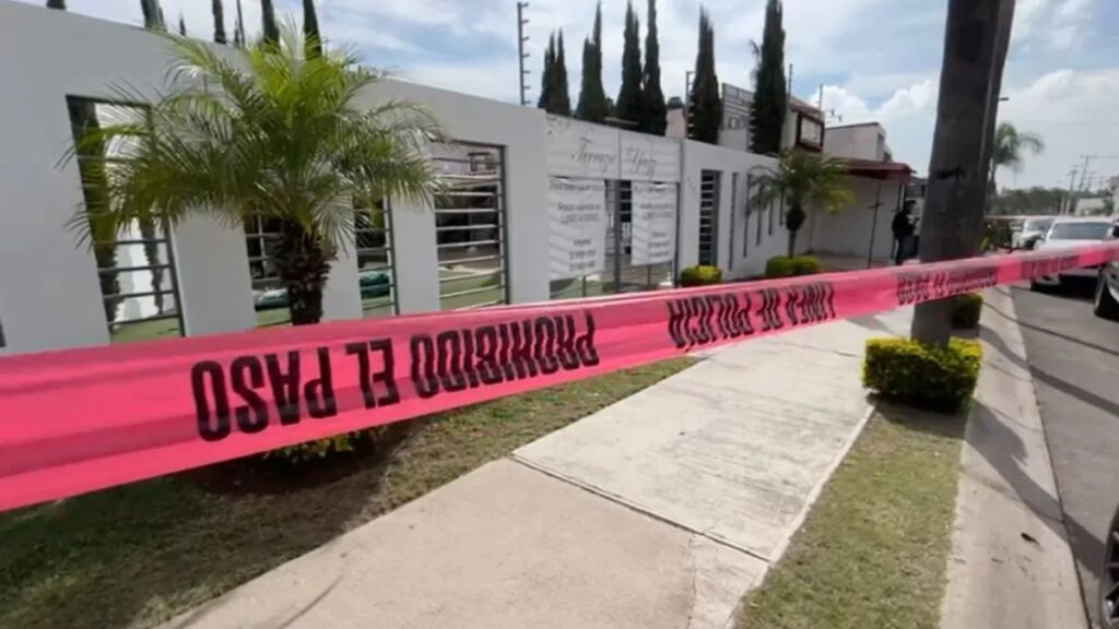 Abandonan restos humanos en terraza de eventos de Zapopan